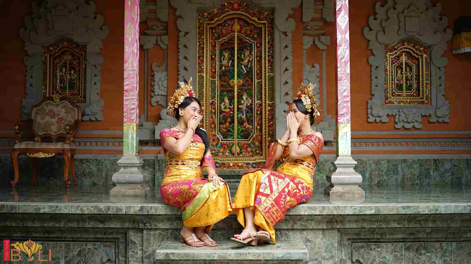 Rumah Bali - Bali Foto Adat