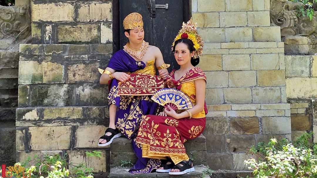 Foto Adat Bali - Couple Foto