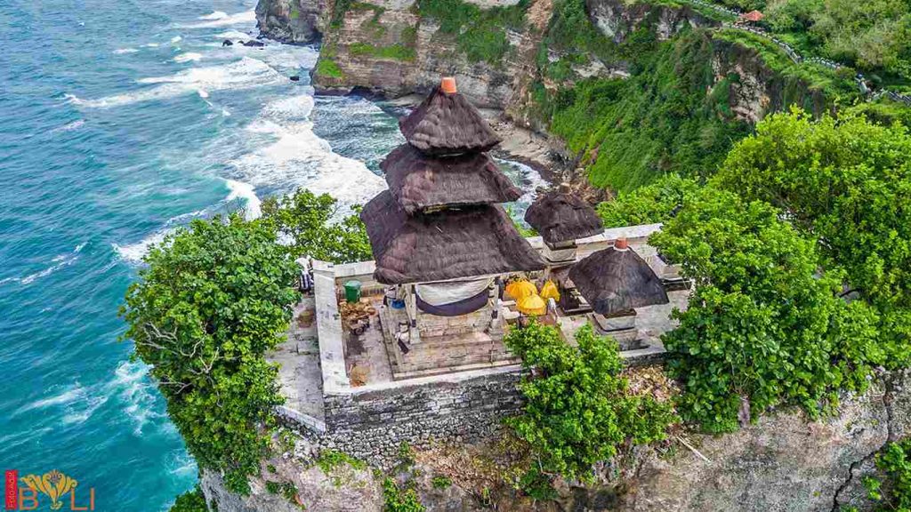 Objek Wisata Pura Uluwatu